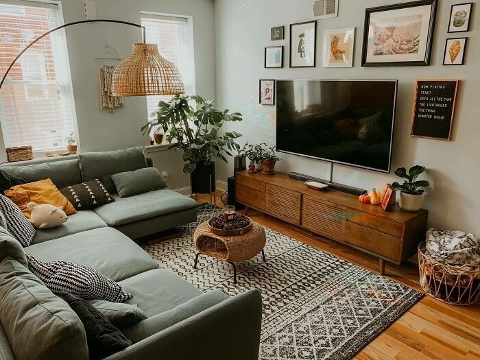AT HOME STORES LLC